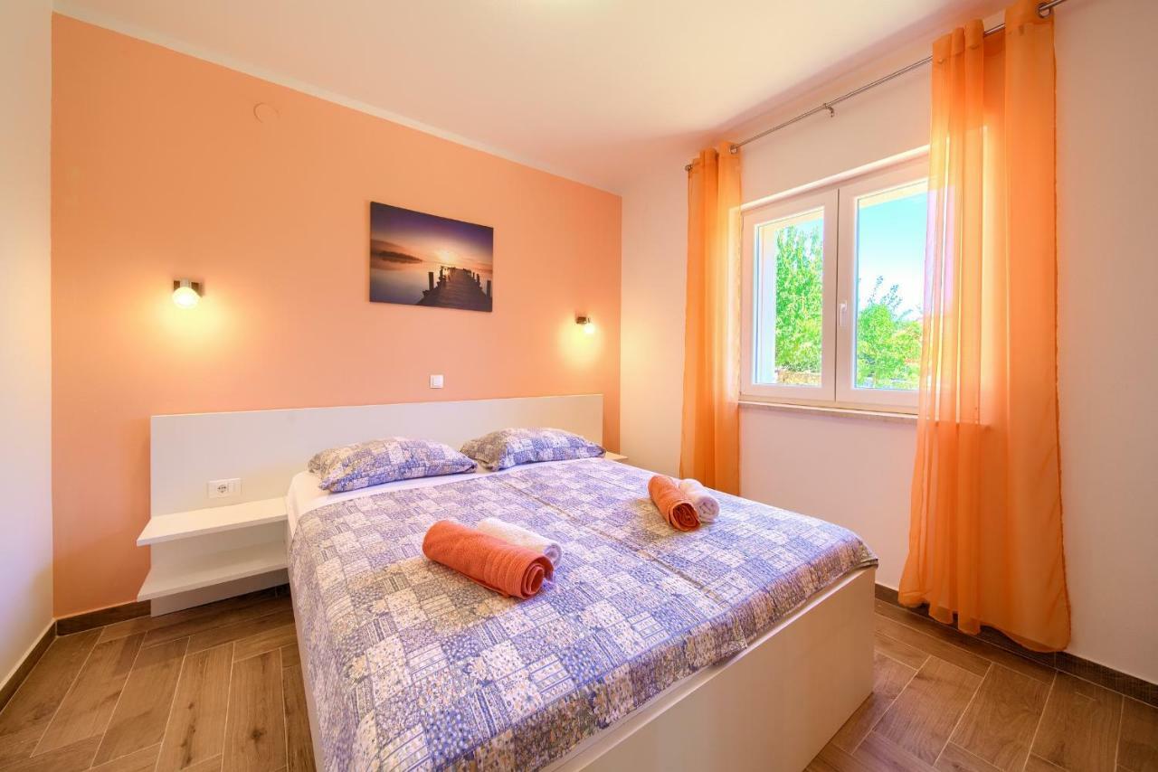 Appartement Stela à Pinezići Extérieur photo