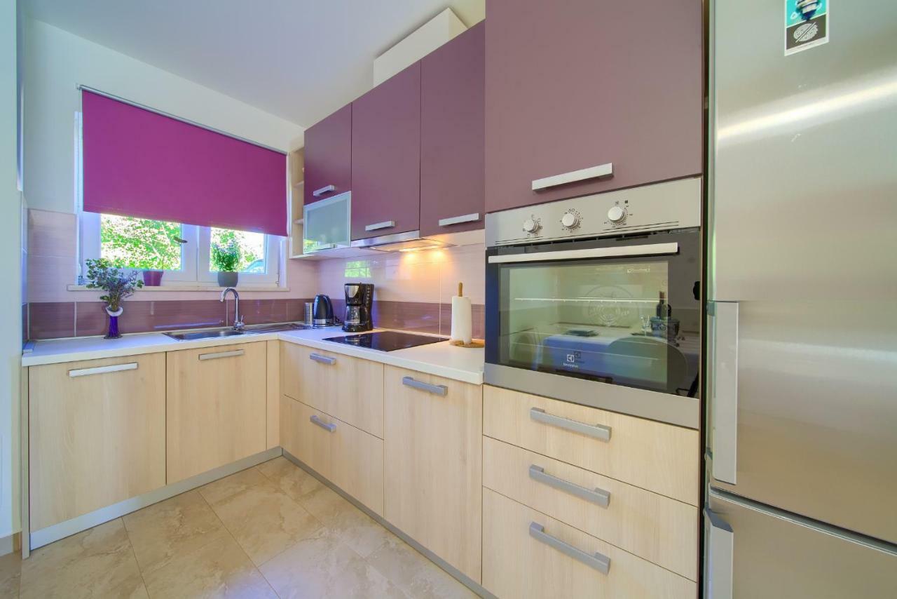 Appartement Stela à Pinezići Extérieur photo